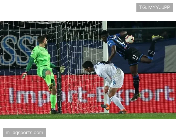 纪录片《一击之间》上映，聚焦多位意甲成名射手青少年时期的射门训练方式